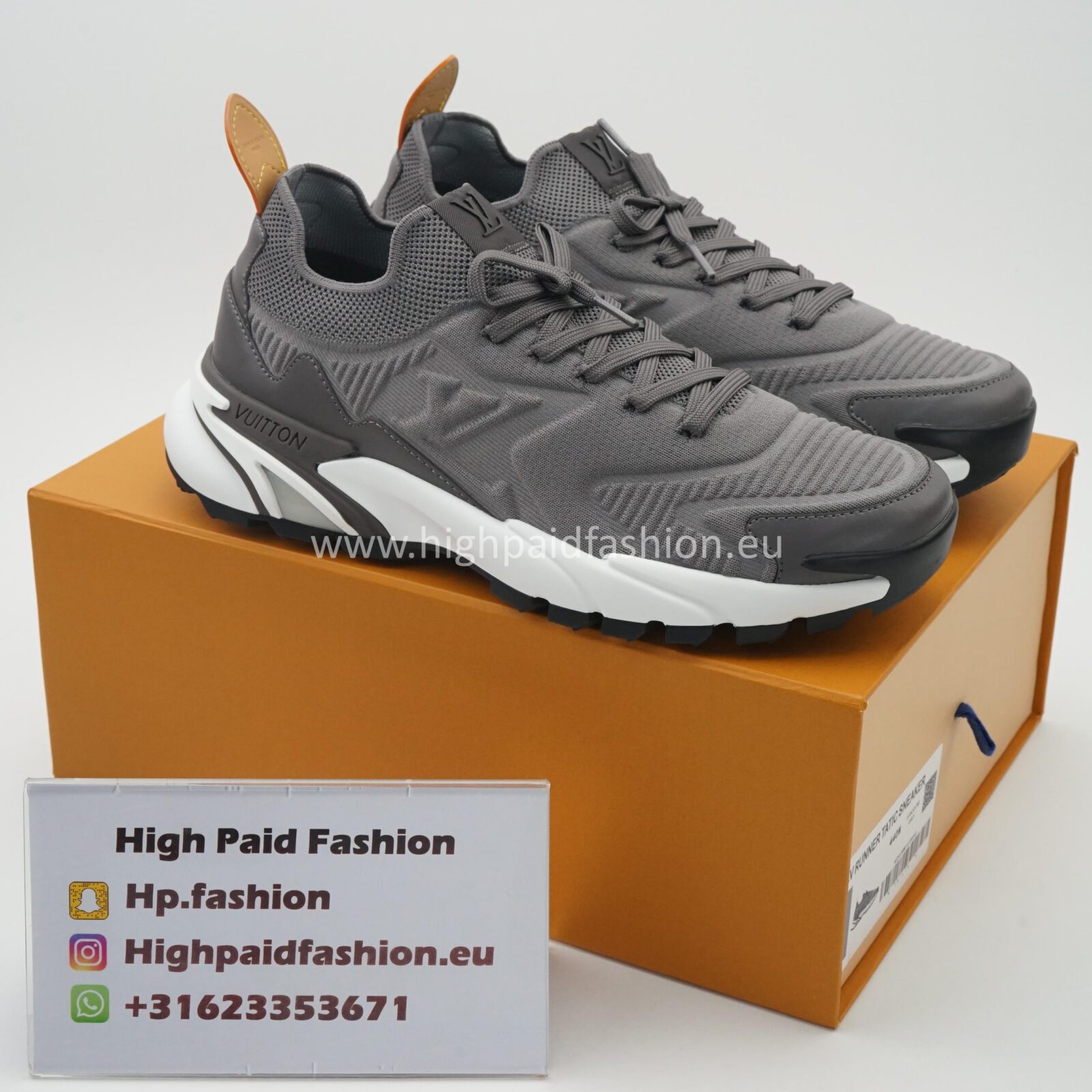 LV Runner Tatic Sneaker Grey