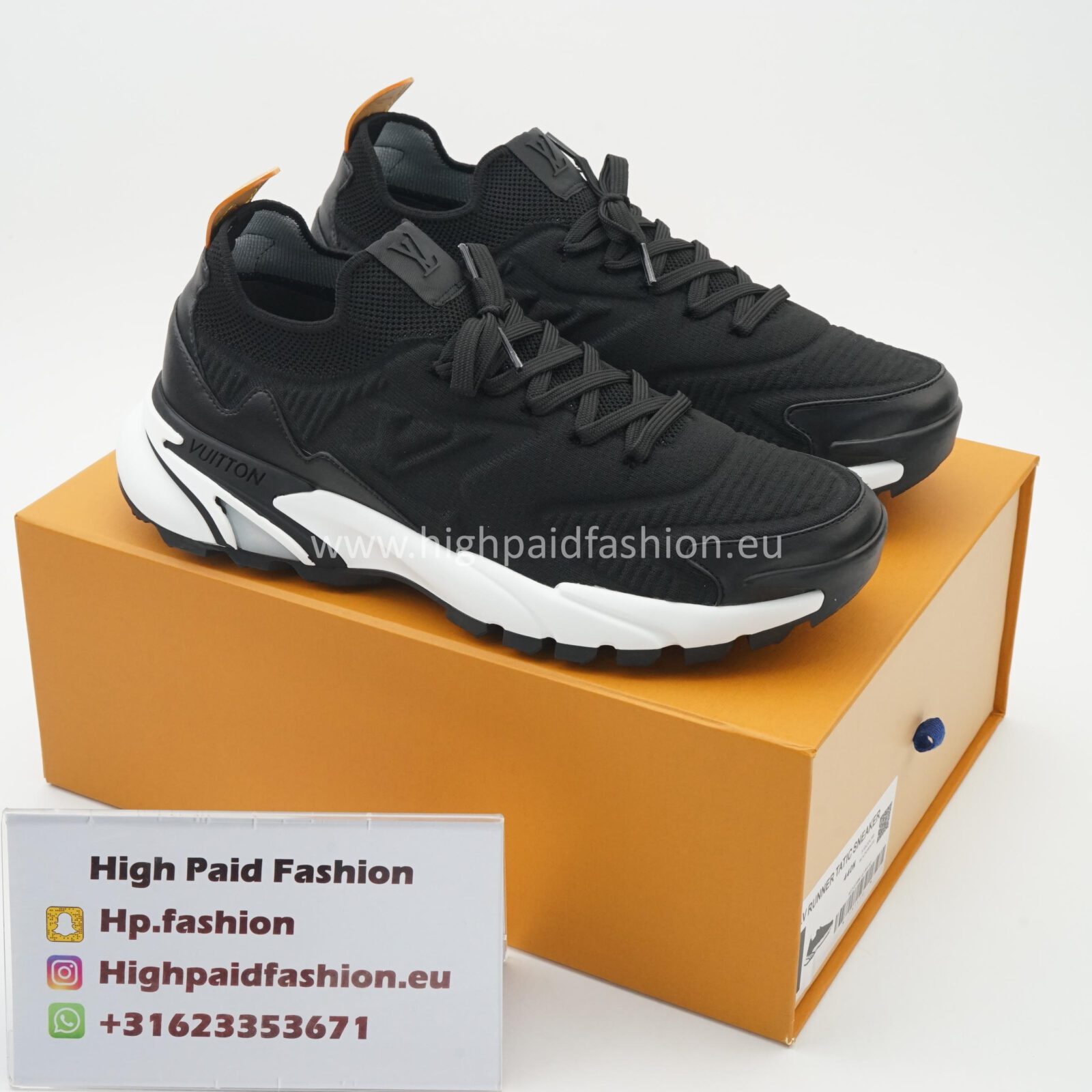 LV Runner Tatic Sneaker Black/White