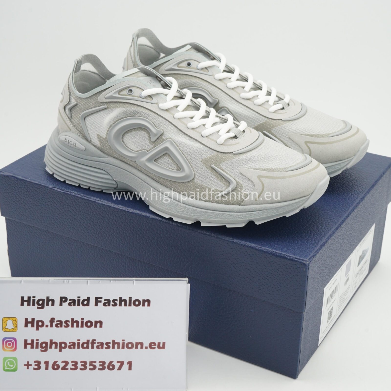 Dior B30 Countdown Grey