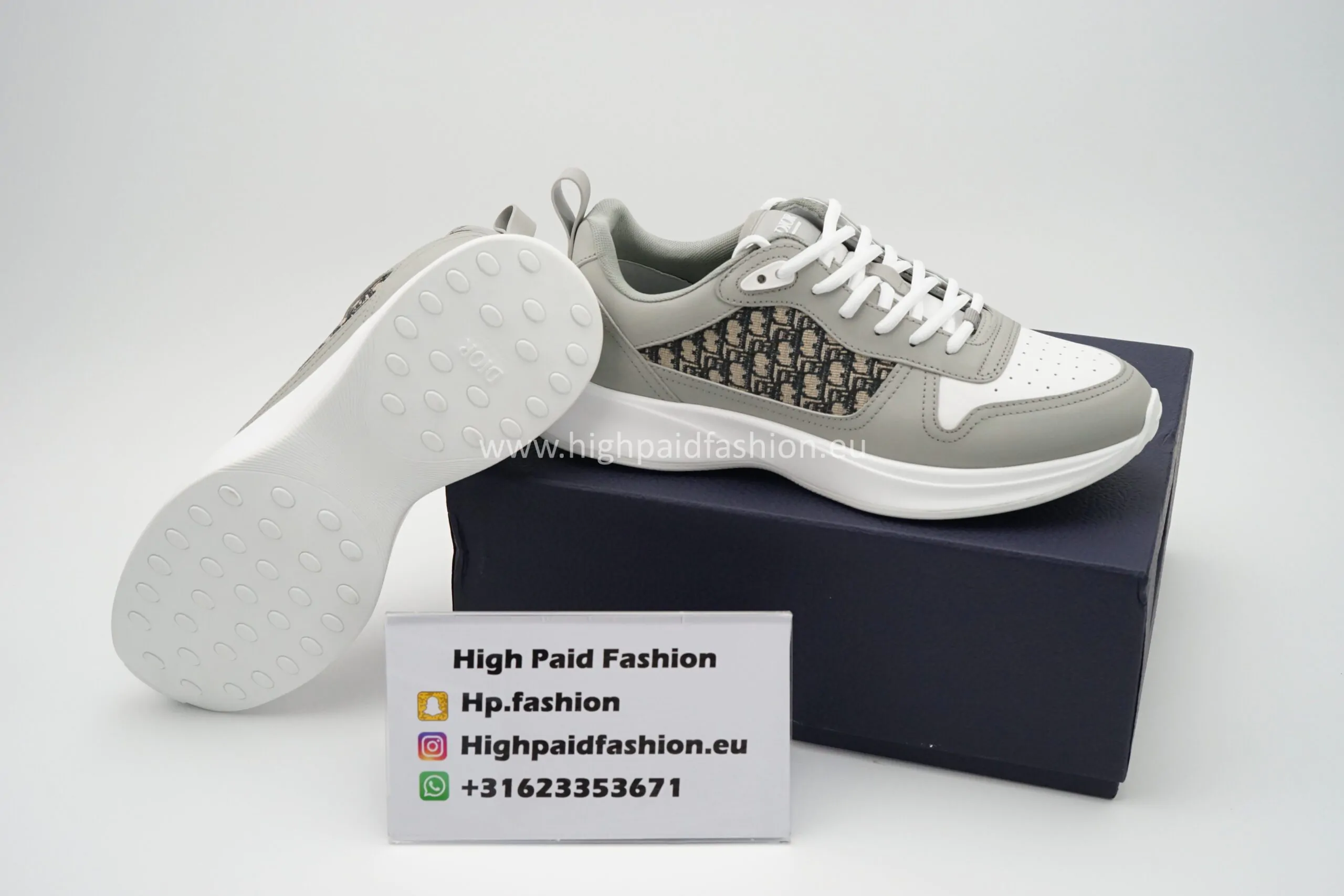 Dior B25 Grey Glans - Afbeelding 4