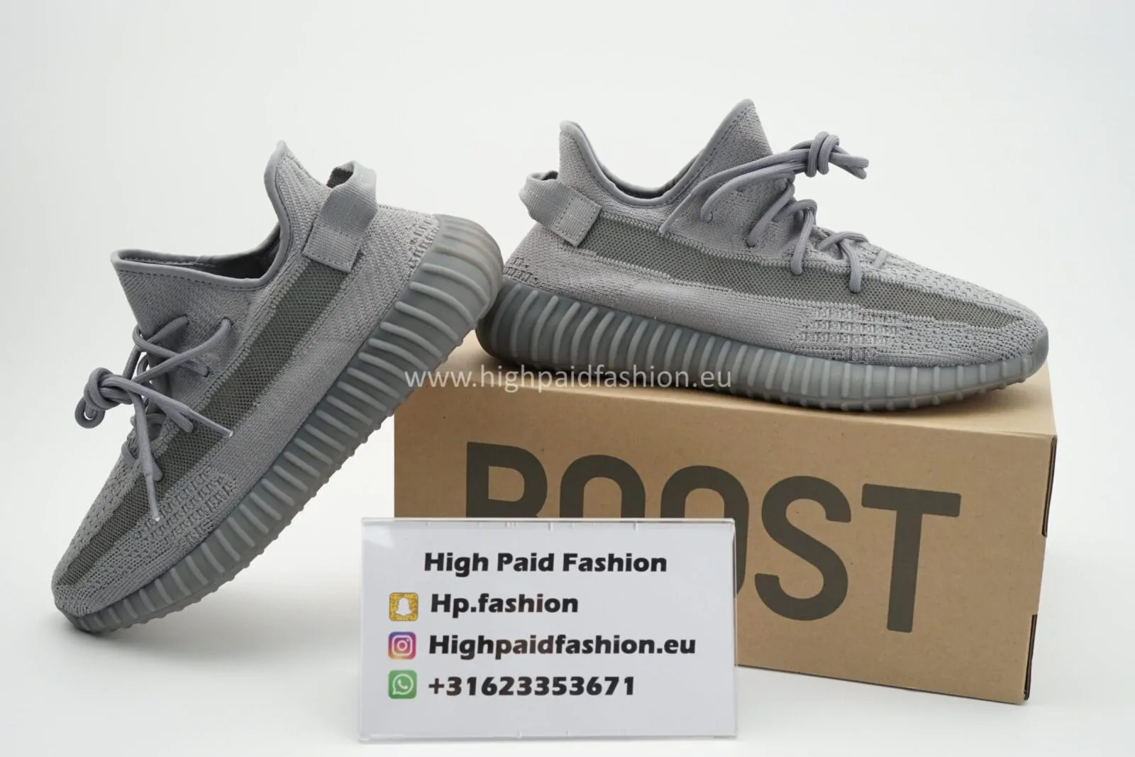 Yeezy Boost 350 V2 Space Grey - Afbeelding 2