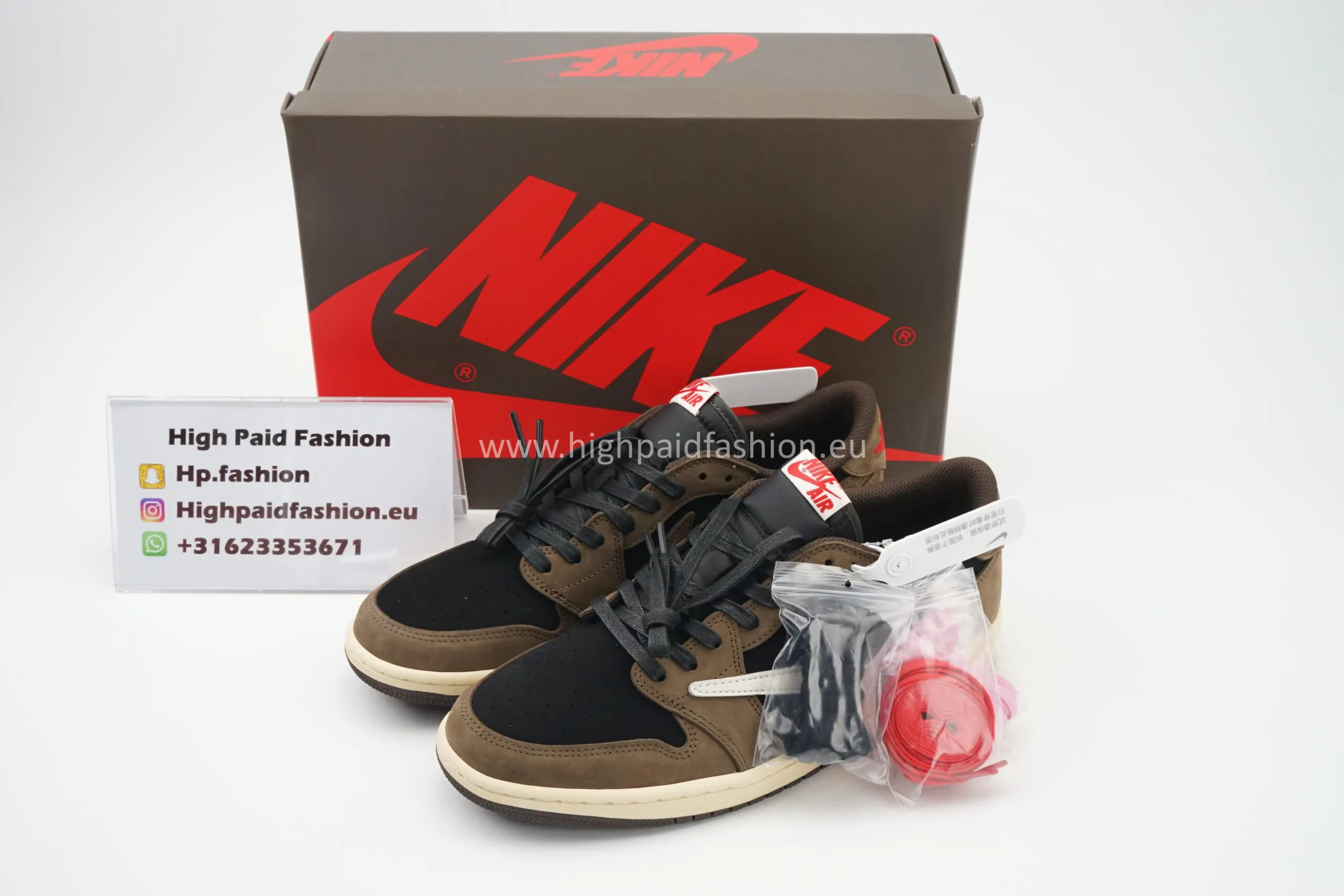 Nike Travis Scott x Air Jordan 1 Mocha - Afbeelding 2