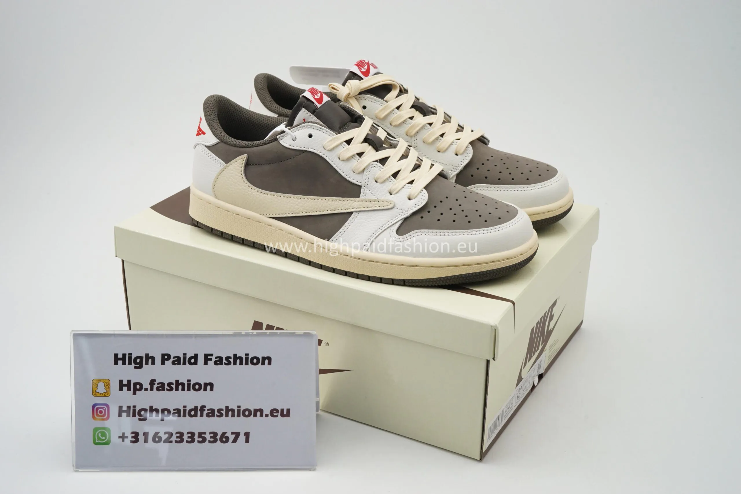 Nike Travis Scott x Air Jordan 1 Low Reverse Mocha