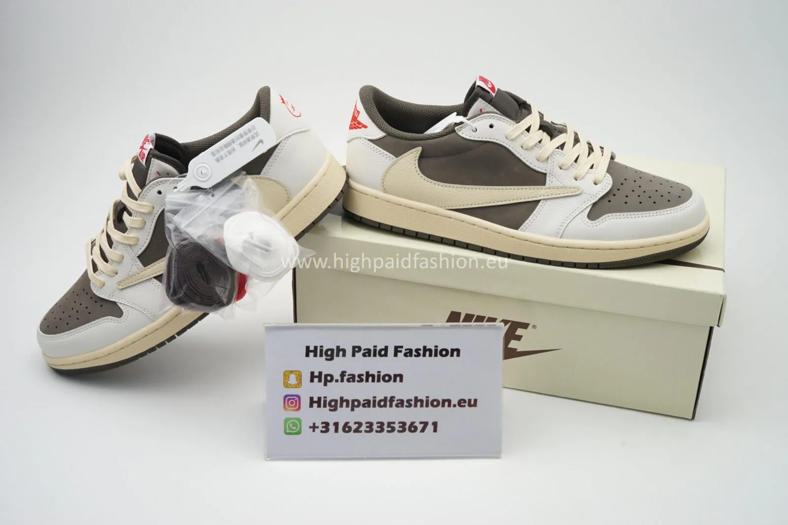 Nike Travis Scott x Air Jordan 1 Low Reverse Mocha - Afbeelding 3