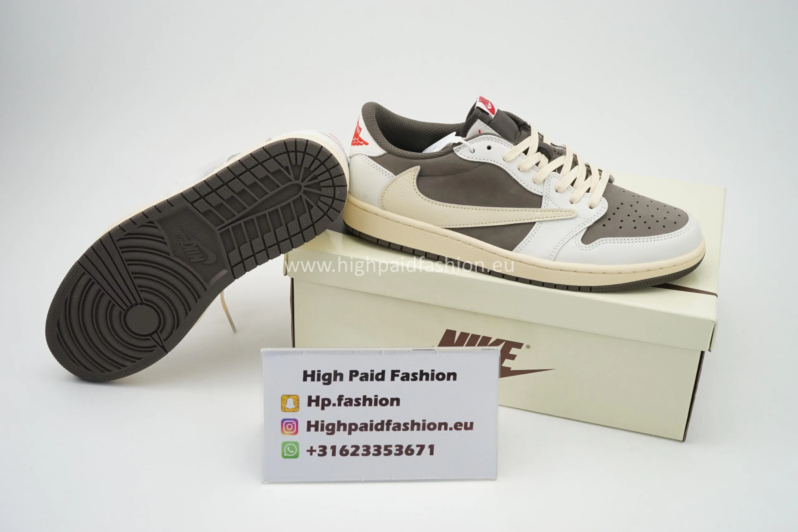 Nike Travis Scott x Air Jordan 1 Low Reverse Mocha - Afbeelding 4