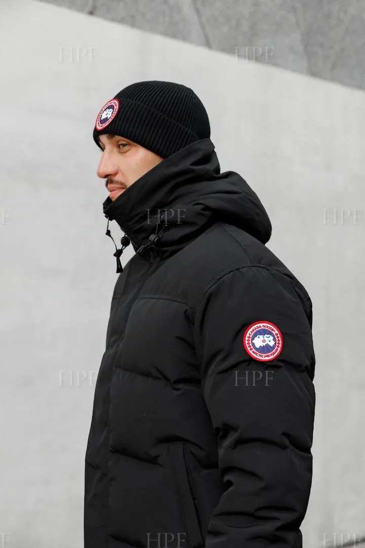 Canada Goose MacMillan Black With Red Logo