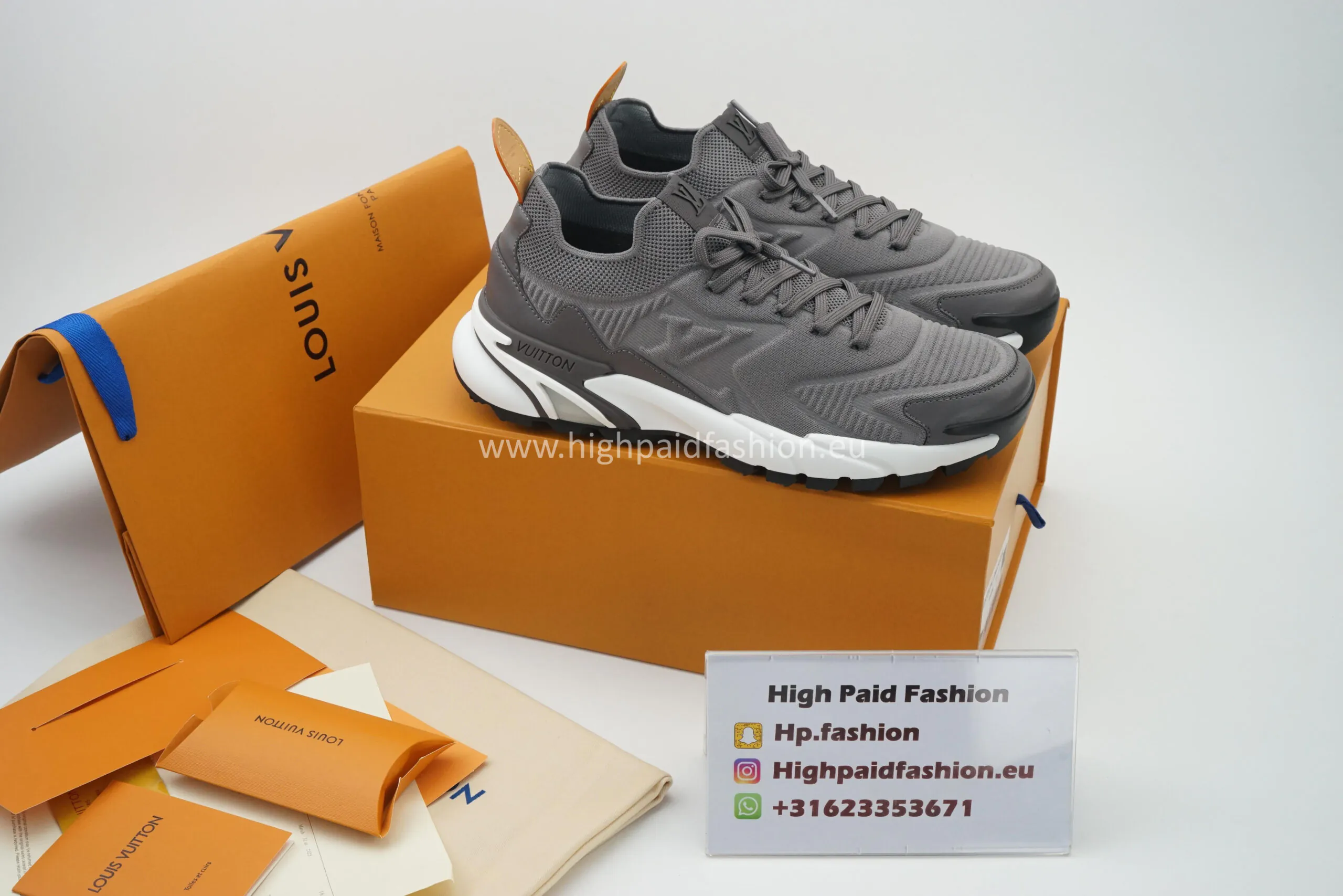 LV Runner Tatic Sneaker Grey - Afbeelding 2
